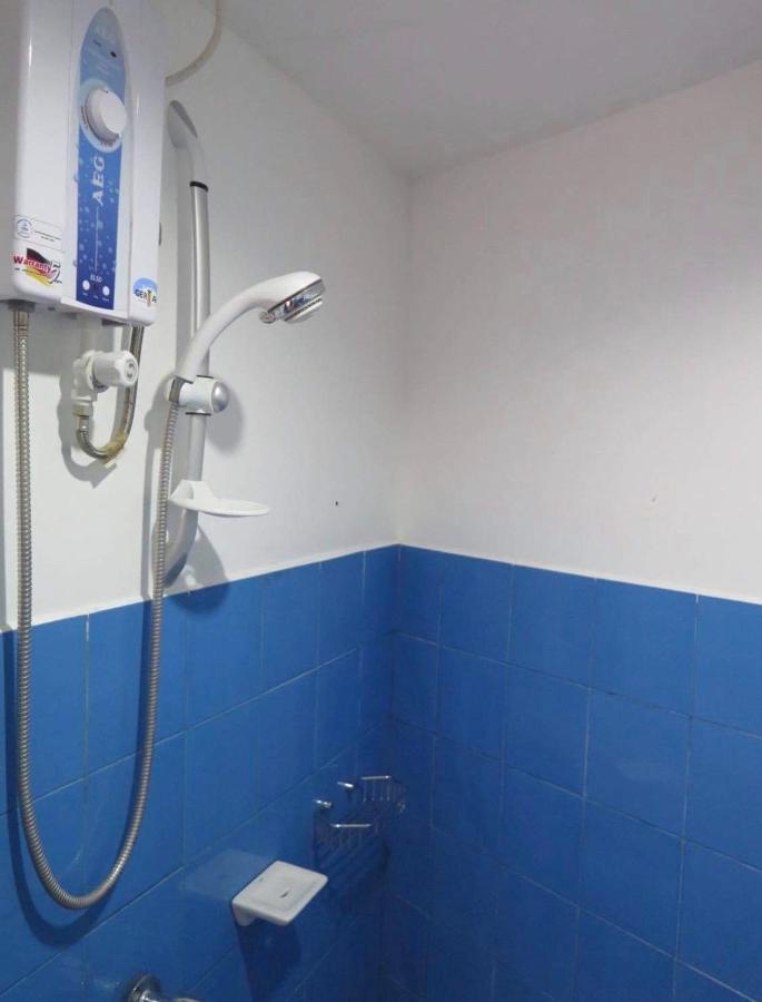 Cool Stay Inn Balabag  Экстерьер фото