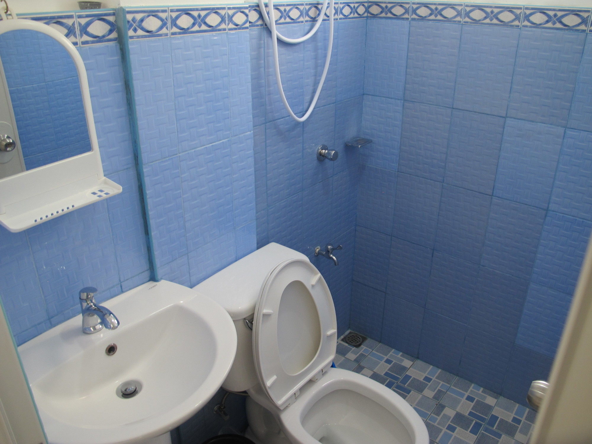 Cool Stay Inn Balabag  Экстерьер фото