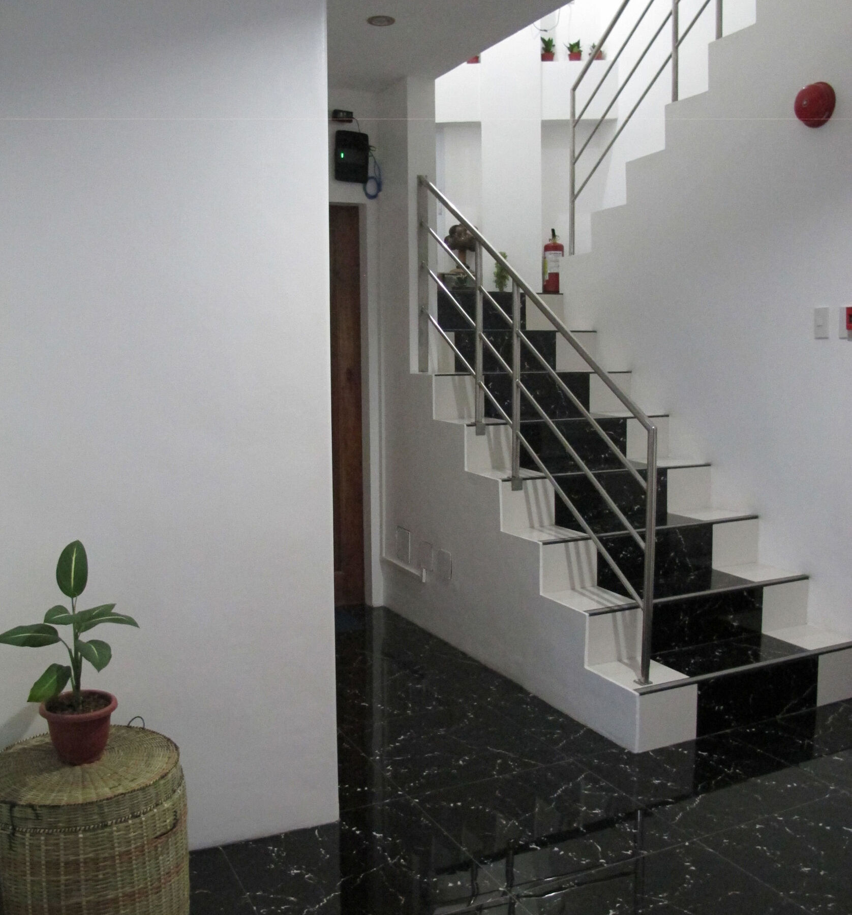 Cool Stay Inn Balabag  Экстерьер фото