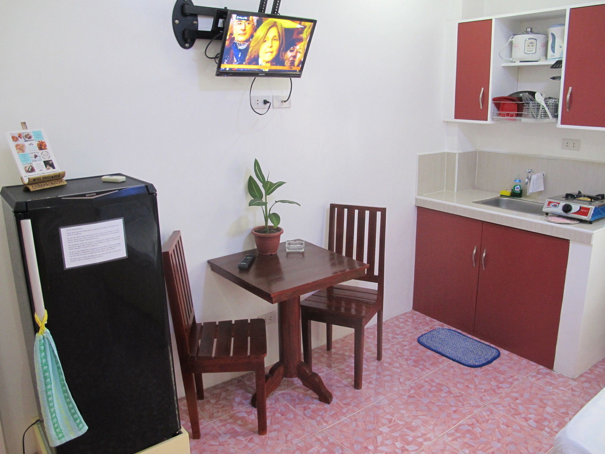Cool Stay Inn Balabag  Экстерьер фото